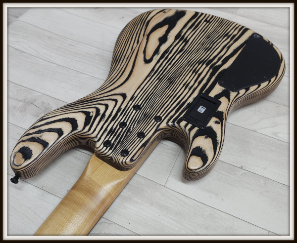 Sandberg California II TM5 RW Roasted Neck, Zebra Nature
